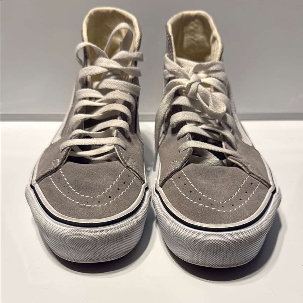 VANS Gray Suede High-Top Sneakers with White Laces Women’s US Size 8.5